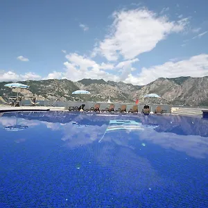 https://sailing-center.hotelinveneto.com
