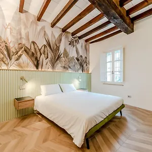 https://parco-ducale-design-rooms.emilia-romagnahotels.net